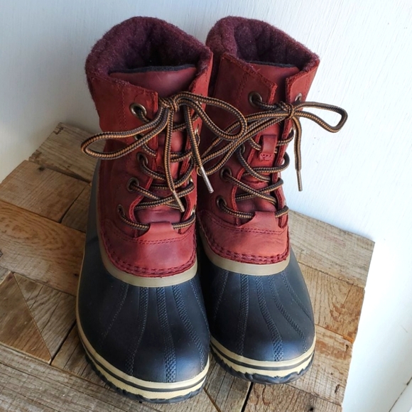 Sorel waterproof boots - Picture 5 of 9